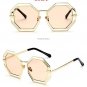 Retro Hollow Alloy Sunglasses Brand Designer Women Men Luxury Personality Cosy Shades Sunglasses Ocu