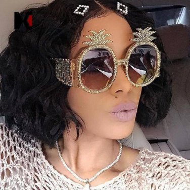 Summer Styles Crystal Decoration Oversize Pineapple Sharp Women Oval Sunglasses Men Pearl Effective 