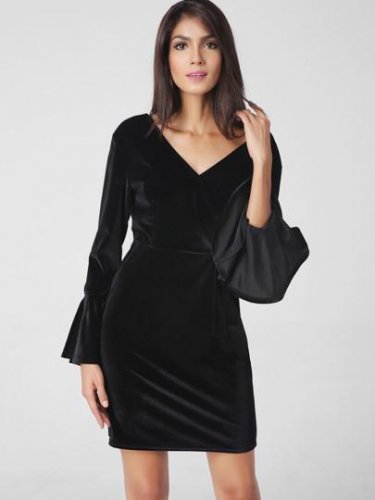 Black Open Back Women\'s Long Sleeve Dress