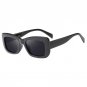 Fashion Design Women Sun Glasses Classic Square Frame Vintage Sunglasses Elegant Gafas For Female La