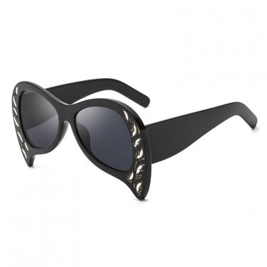 Sexy Luxury Cat Eye Sunglasses Retro Special Bat Shade Pink Black Brown Rivet Oversized Cat Eye Shad