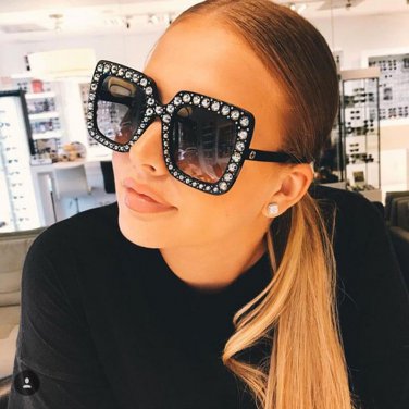 Luxury Lmitation Diamond Square Sunglasses Women Brand Cheap Size Sun Glasses Ladies New Gradient Oc