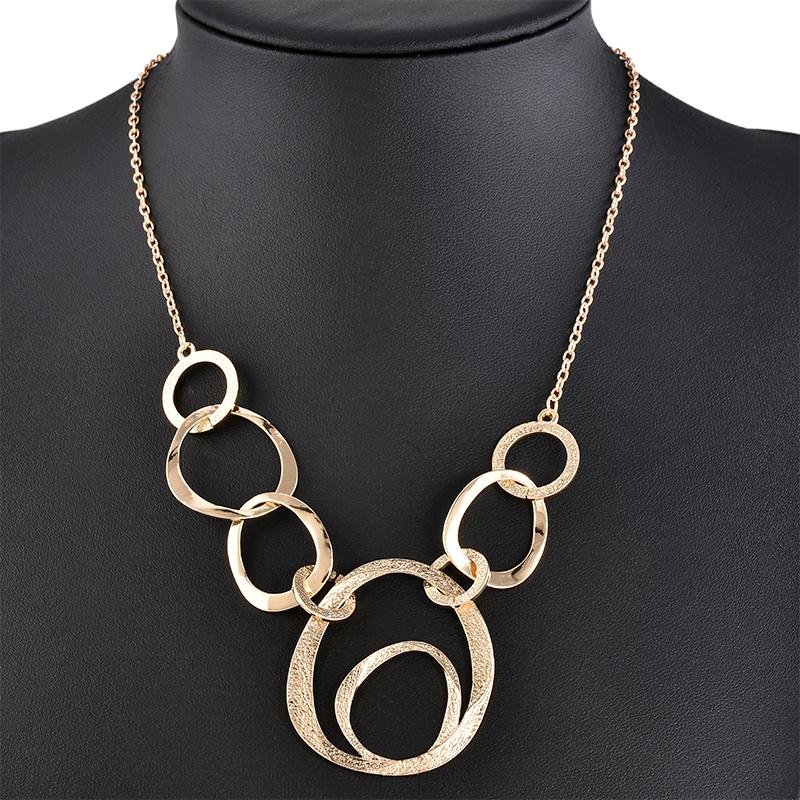 Classical Fashion Exaggerat Annulus Chocker Necklaces Collar Pendant Necklace women Statement Sweate