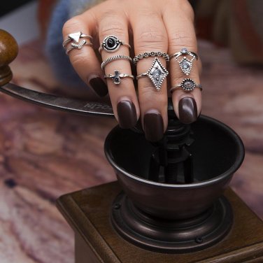 9pcs/set Geometric Triangle Rhinestones Rings Boho Vintage Punk Knuckle Midi Finger Rings For Women 