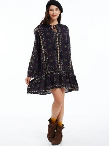 Long Sleeve Round Neck Geometric Pattern Women\'s Day Dress