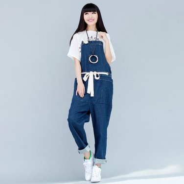 2017 hanging neck belt big pocket pants pants women \'s jeans large size was thin reduction of explo