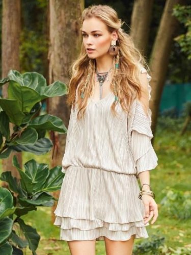 V-Neck Pleated Backless Women\'s Layered Dress