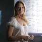 Fringe  - 24" x 32" - Agent Olivia Dunham -  Poster -10