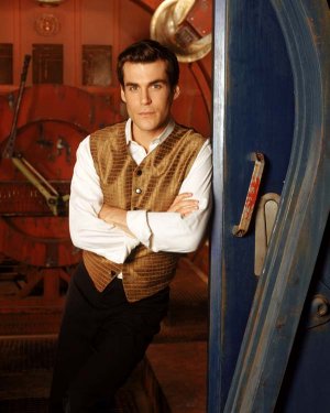 Firefly  - 24" x 30" - Sean Maher - Poster - 17