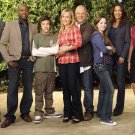 No Ordinary Family - 24" x 38" Cast Poster - 1