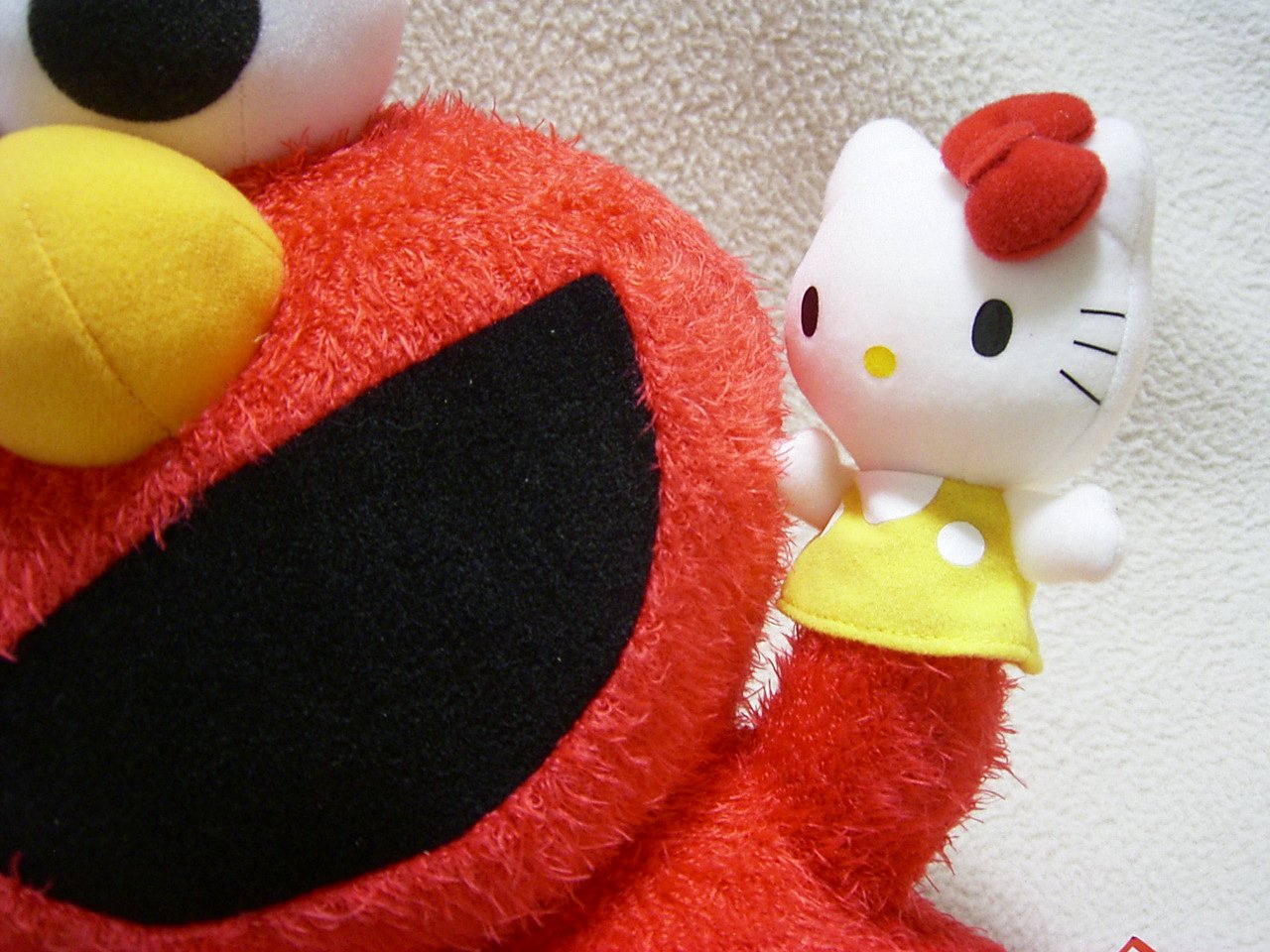 hello kitty elmo plush