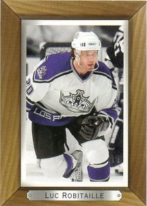 2003-04 UD Beehive # 91 - Luc Robitaille - Los Angeles Kings