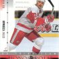 2001-02 UD Honor Roll # 50 - Steve Yzerman - Detroit Red Wings