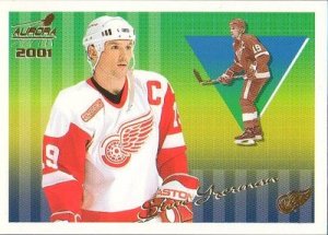 2000-01 Aurora Pinstripes # 54 - Steve Yzerman