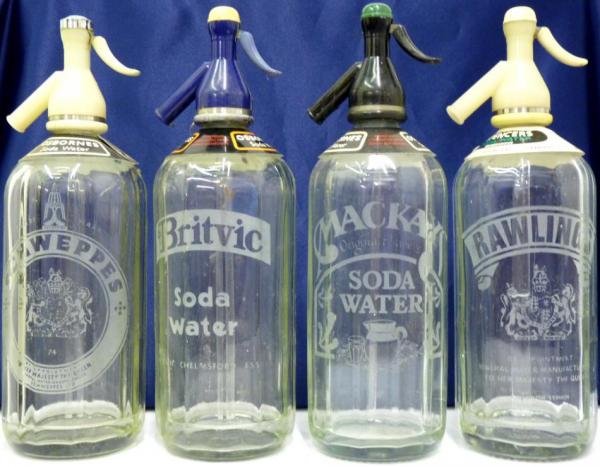 4 Britvic Schweppes Mackay Rawlings Soda Water Siphon Pump Retro 60s