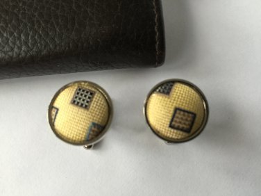 New Men Vintage Cuff Links Yellow Cloth Chrome Design