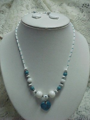 Turquoise & White Beaded Jewelry Set  A542  tnk-ent
