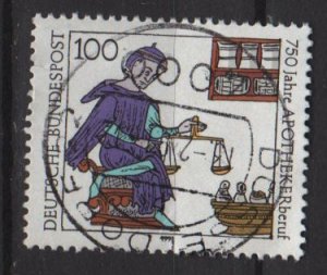 GERMANY 1991 - Scott 1620 used - 100pf, Pharmacy profession 750th Anniv  (Q-313)