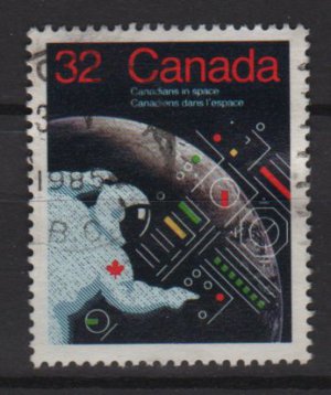 CANADA 1985 - scott 1046 used - 32c, Astronaut   (10-178)
