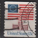 USA 1975 - Scott 1625 used - 13c, 13-star flag, independence Hall  (12-557)