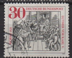 Germany 1971 -Scott 1063 used- 30pf, Luther Facing Charles V   (T-86)