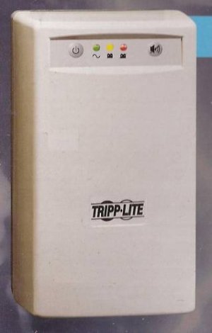 TRIPP-LITE Protect it UPS W USB Port  INTERNETOFFICE500