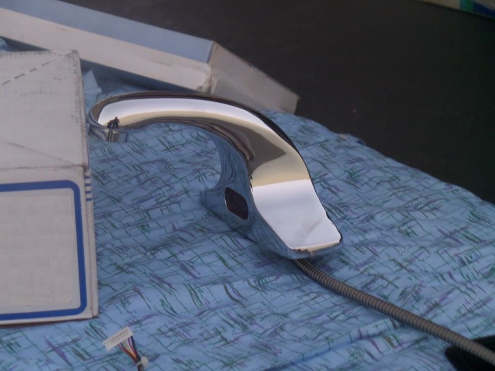 Moen Electronic MPower 4" Centerset Sensor Operated Lavatory Faucet 8301 Chrome