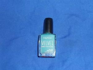 SALLY HANSEN Velvet Texture Polish Nail Lacquer Top Coat 0.4  fl oz Plush 660