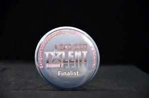 Standee Button pin 4 inches Diameter