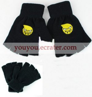 Soul Gloves from Soul Eater