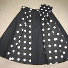 cheer leader style skirt & neck scarf W18/20"L19" Approx Age 4 Years BLACK/WHITE