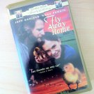 Fly Away Home (1997, VHS)