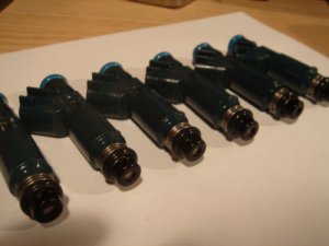 00 FORD MERCURY SABLE TAURUS 3L V6 FUEL INJECTORS offer
