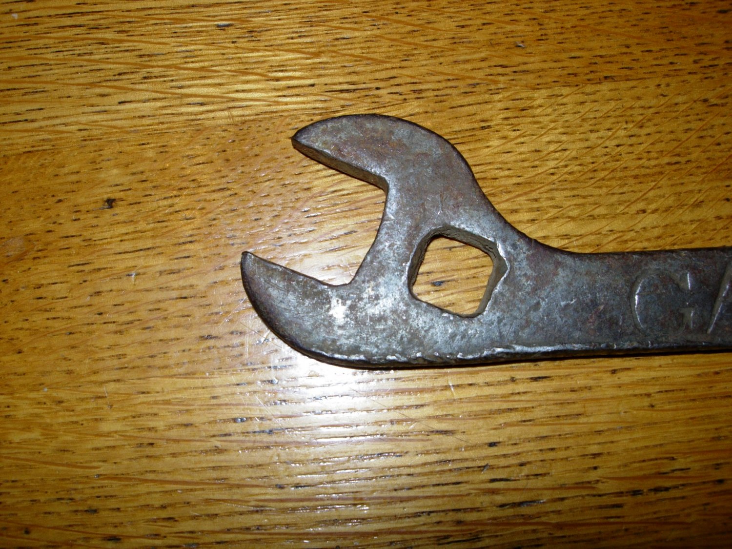 Gale Manufacturing Co DG848 Stamped Wrench