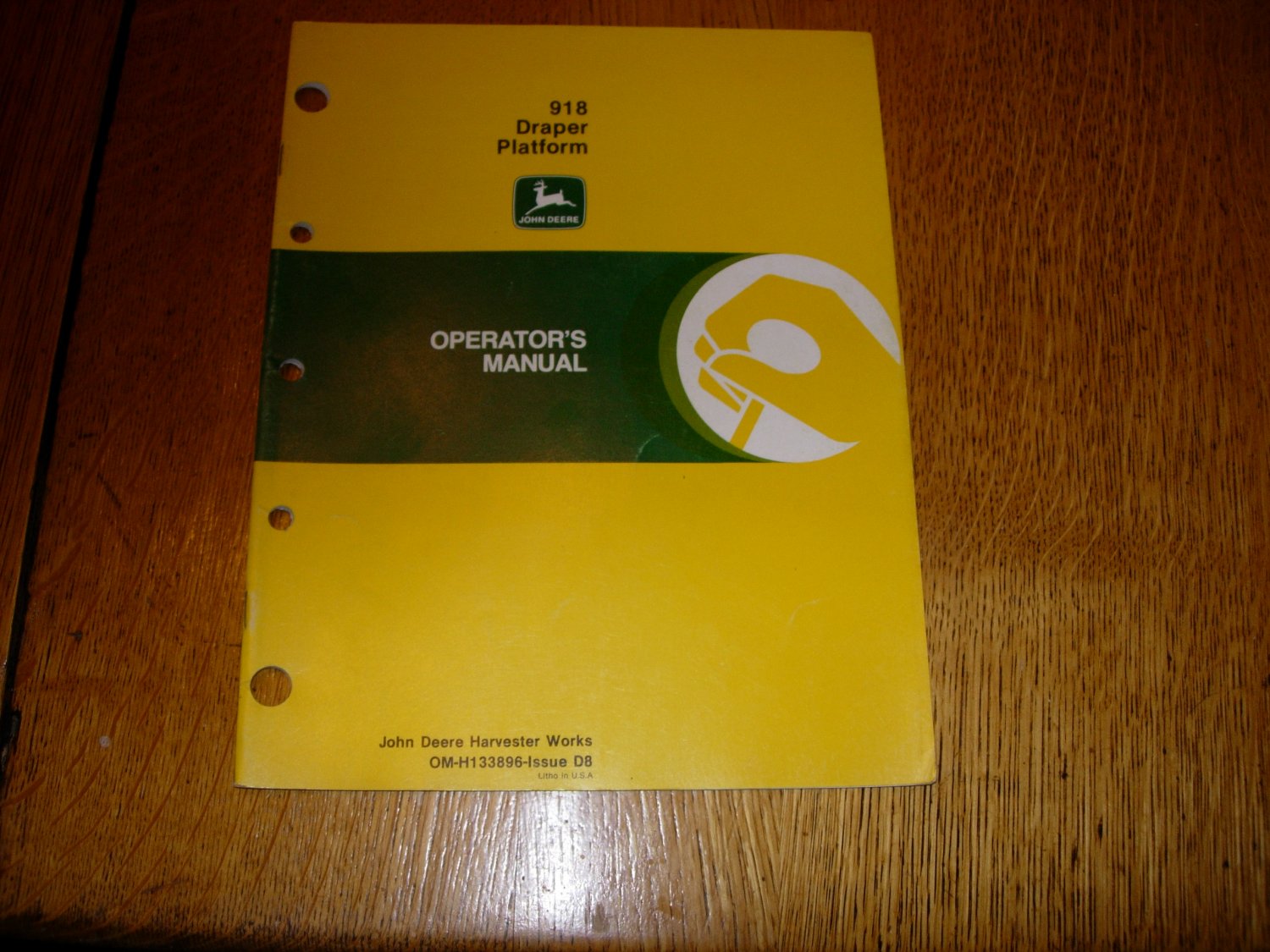 John Deere 918 Draper Platform Operators Manual for 8820 and 7720 Combines