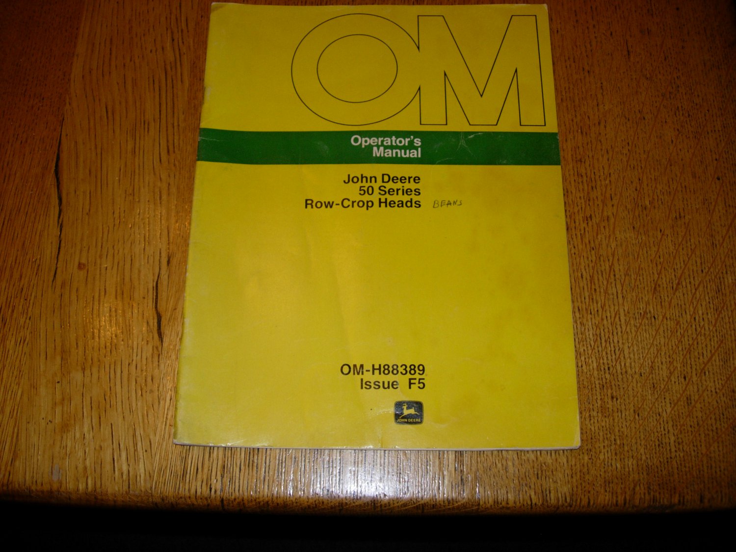 John Deere 50 Series Row-Crop Heads Operators Manual