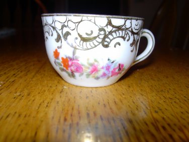 Vintage Childrens Rose Pattern Tea Cup with Double Sword Mark