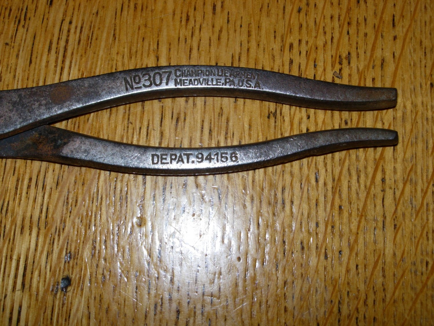 Vintage Champion DeArment Battery Terminal Pliers No 307
