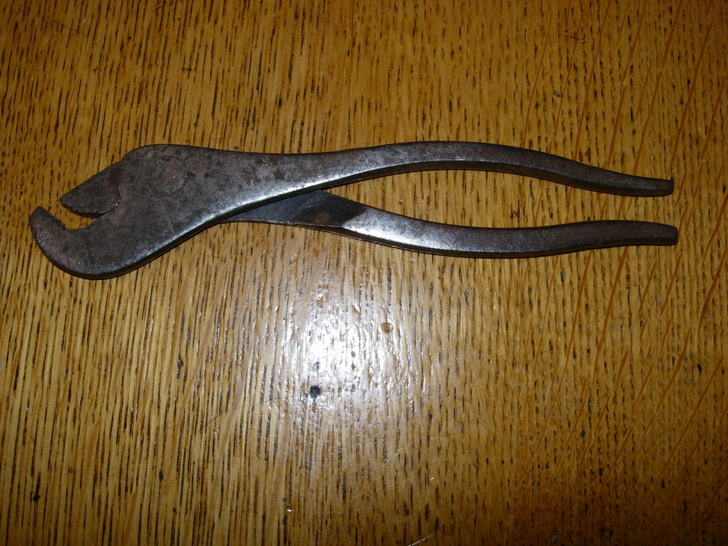 Vintage Champion DeArment Battery Terminal Pliers No 307