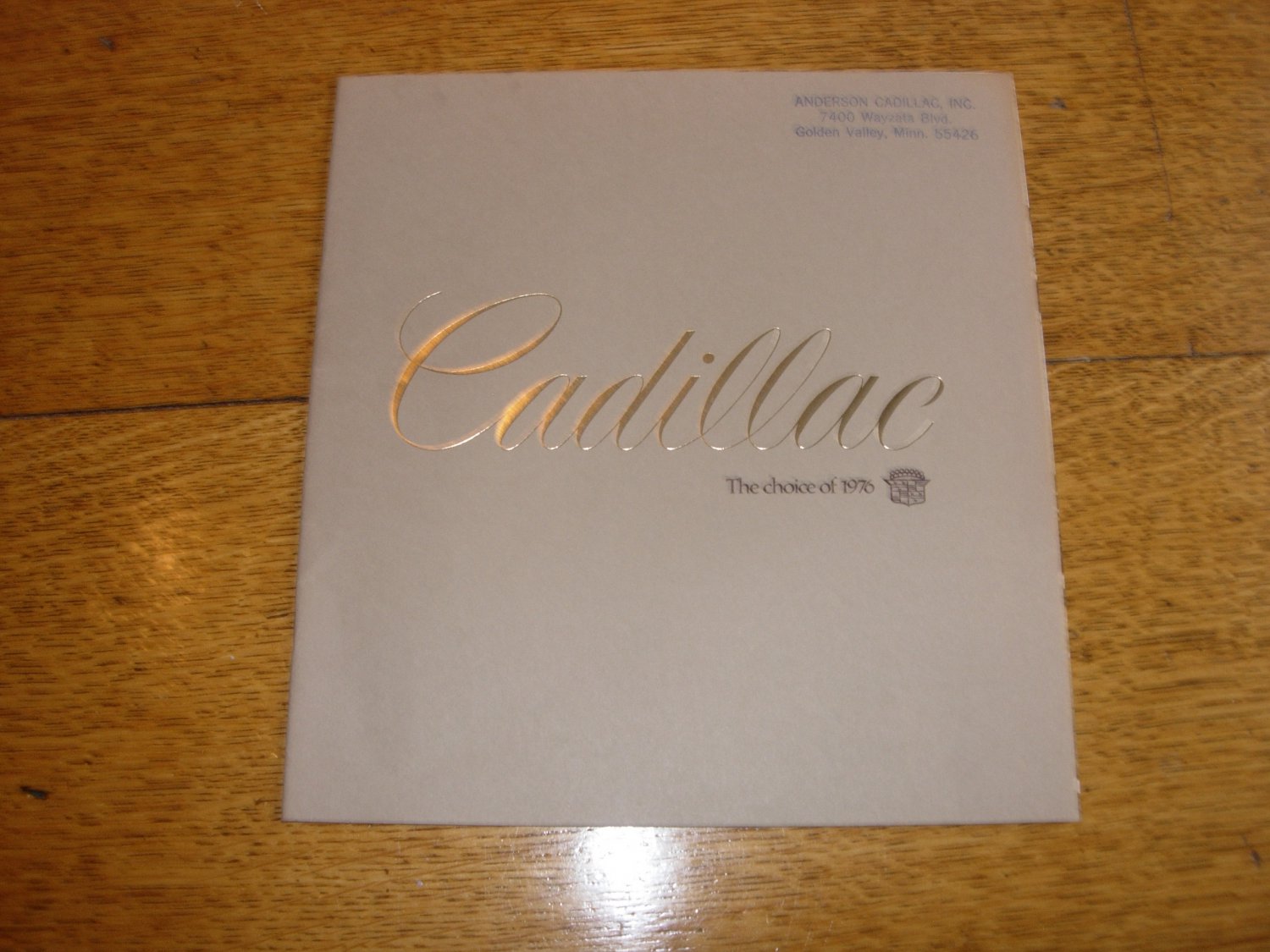 1976 Cadillac Deville Seville Eldorado Fleetwood Brougham DELUXE sales brochure