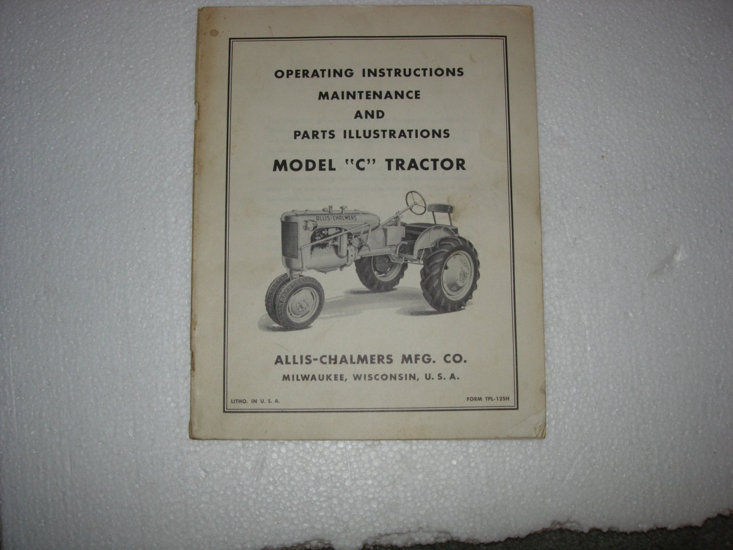 Allis-Chalmers Model C Tractor Operators Manual