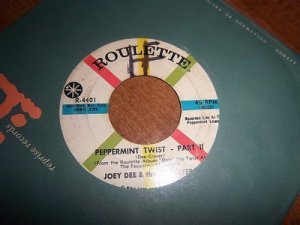 Joey Dee & The Starliters - Peppermint Twist R-4401 VG 45 RPM 7" Vinyl Single