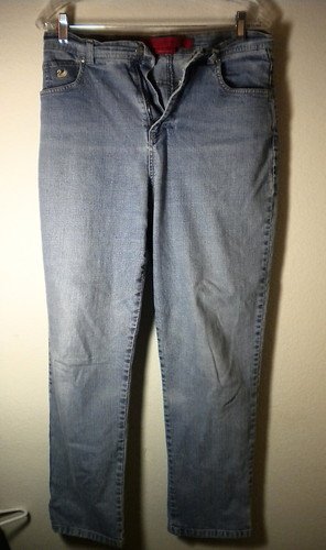 JUMP Blue Jeans Seattle USA, Great Quality Pre-Owned Bluejeans, Size Medium M