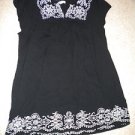 one clothing black no sz so a Large dress/Top?   white stitching
