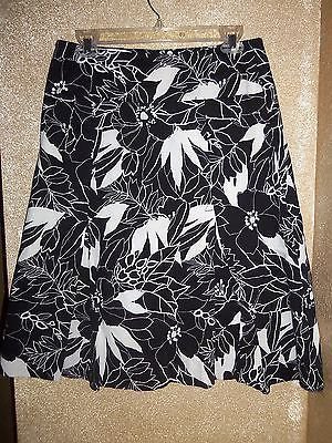 EAST 5TH Brand Black & White Floral Print A-Line Skirt, Side Zipper, 8 Regular