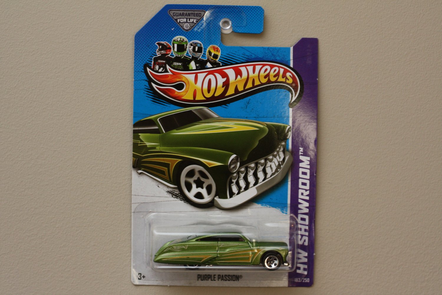 Hot Wheels 2013 HW Showroom Purple Passion (green)