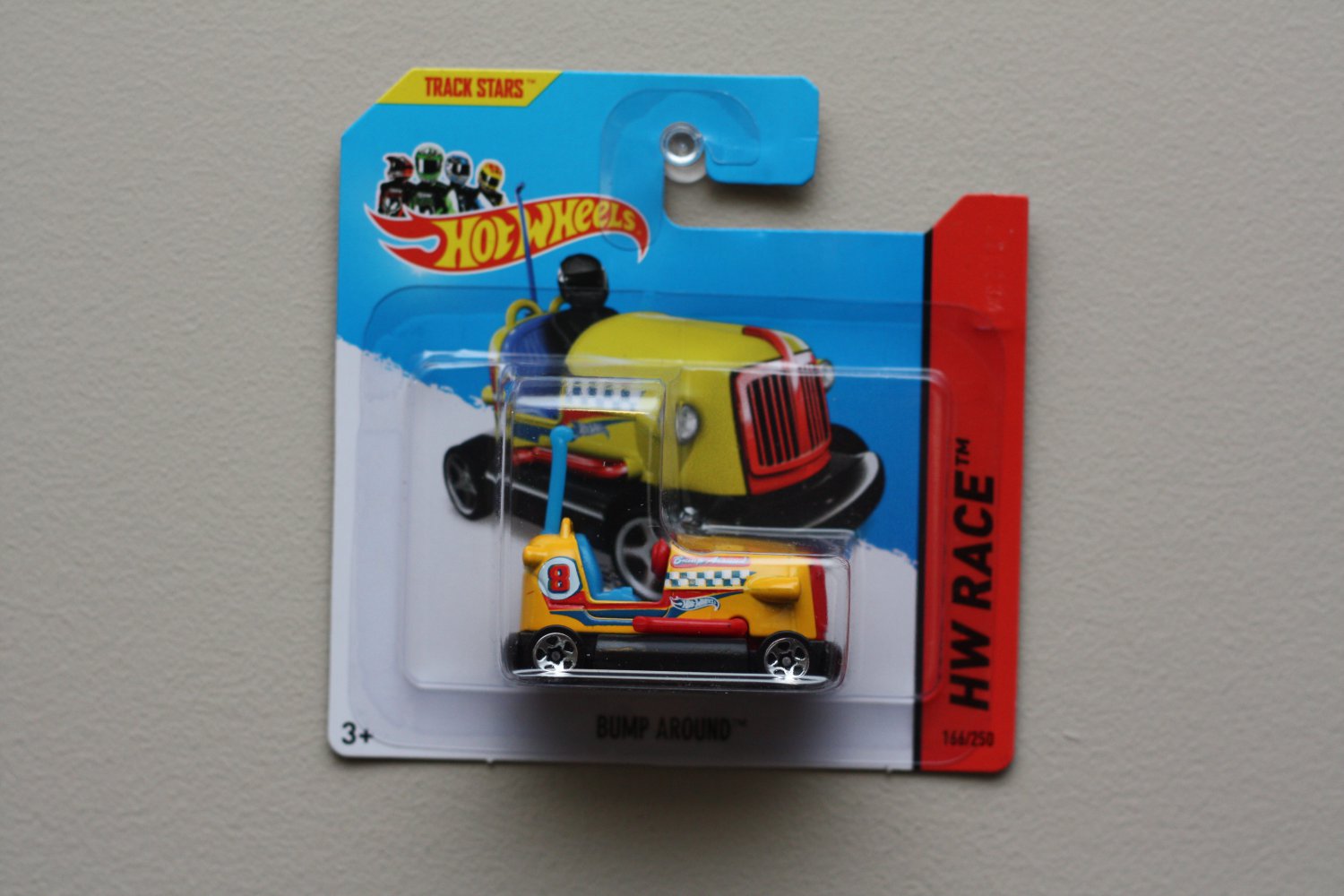 Hot Wheels 2014 HW Race Bump Around (yellow)