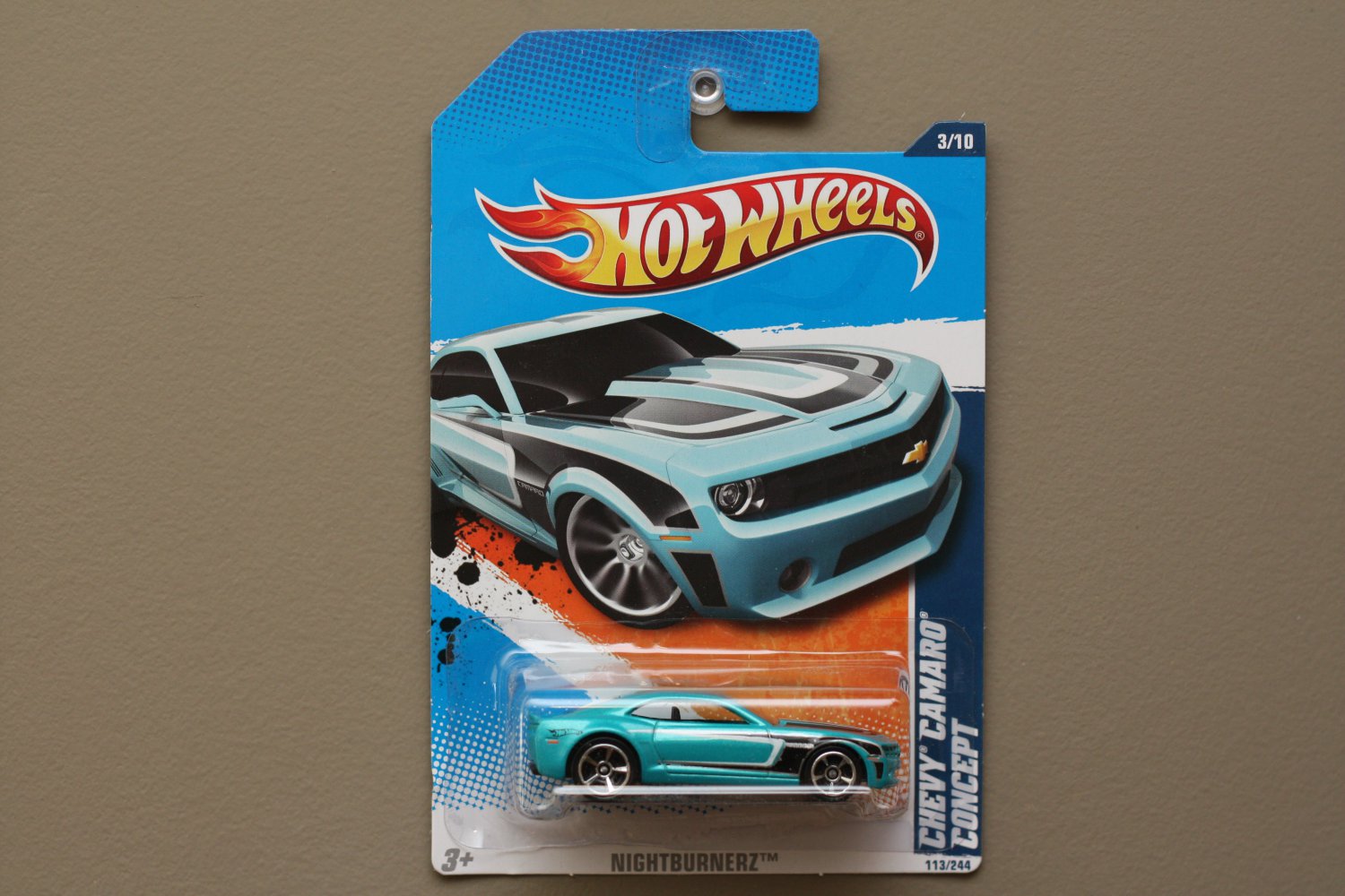 Hot Wheels 2011 Nightburnerz Chevy Camaro Concept (turquoise)