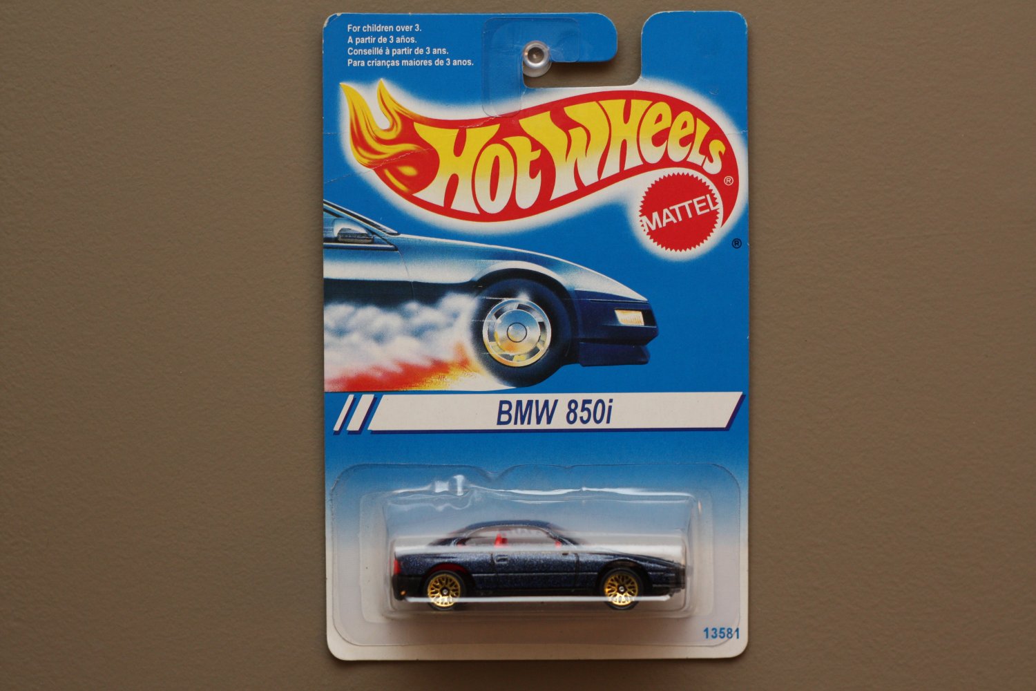 Hot Wheels 1995 Collector Series BMW 850i (blue) (SEE CONDITION)