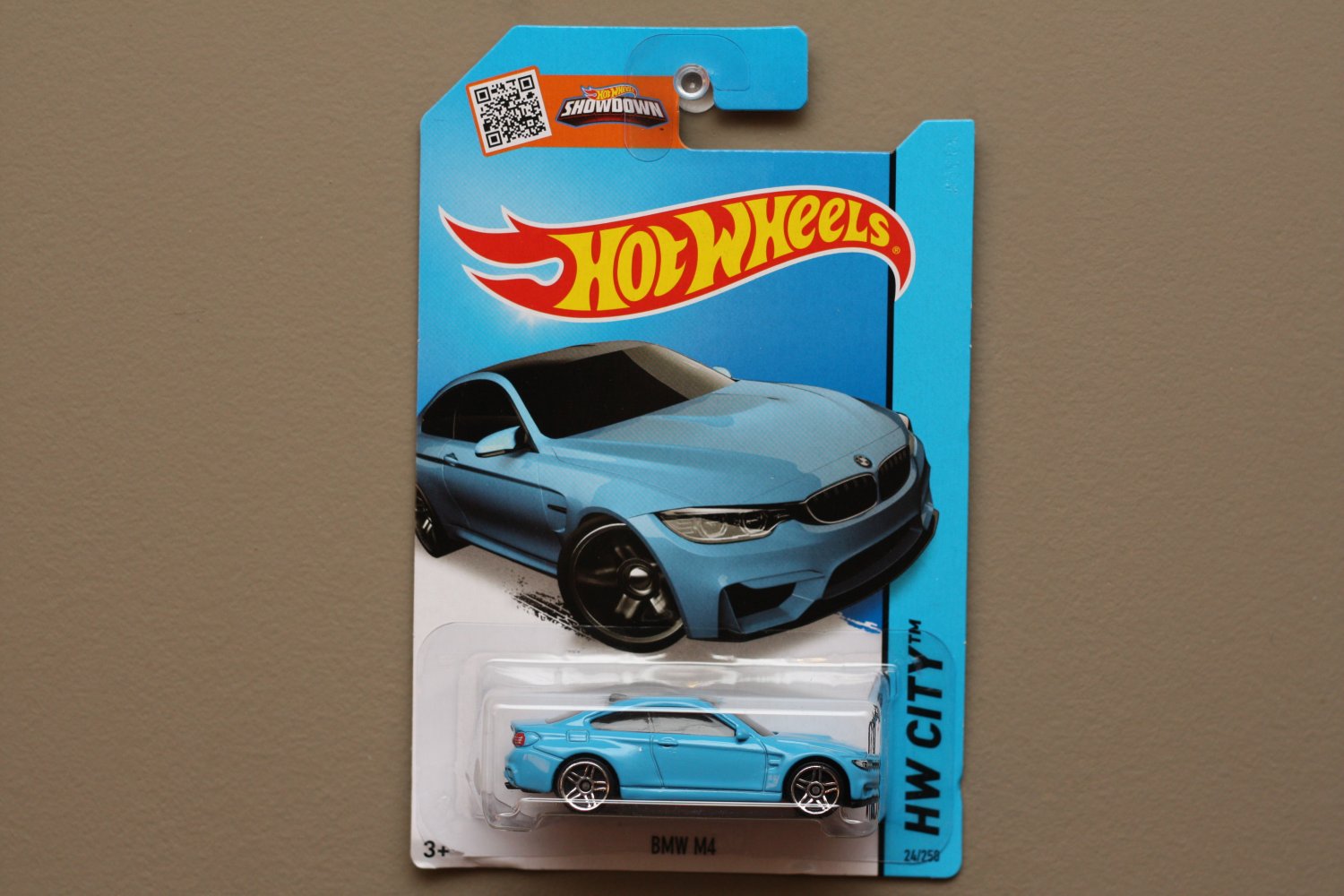 Hot wheels bmw. Хот Вилс BMW m5. Hot Wheels BMW i8. Hot Wheels BMW x3. М5 хот Вилс.